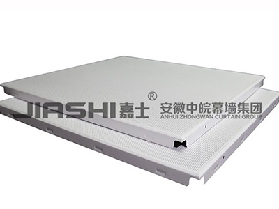 �������۰����